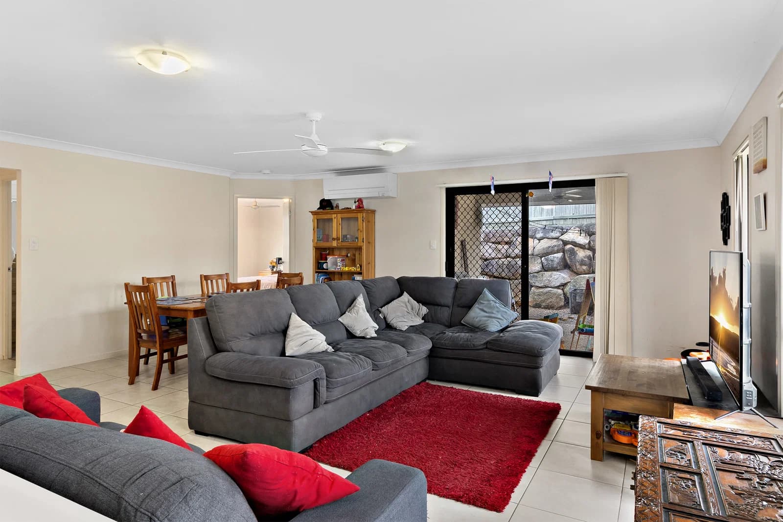 9 Kyah Close Kallangur QLD 4503, Kallangur - Thumbnail 3