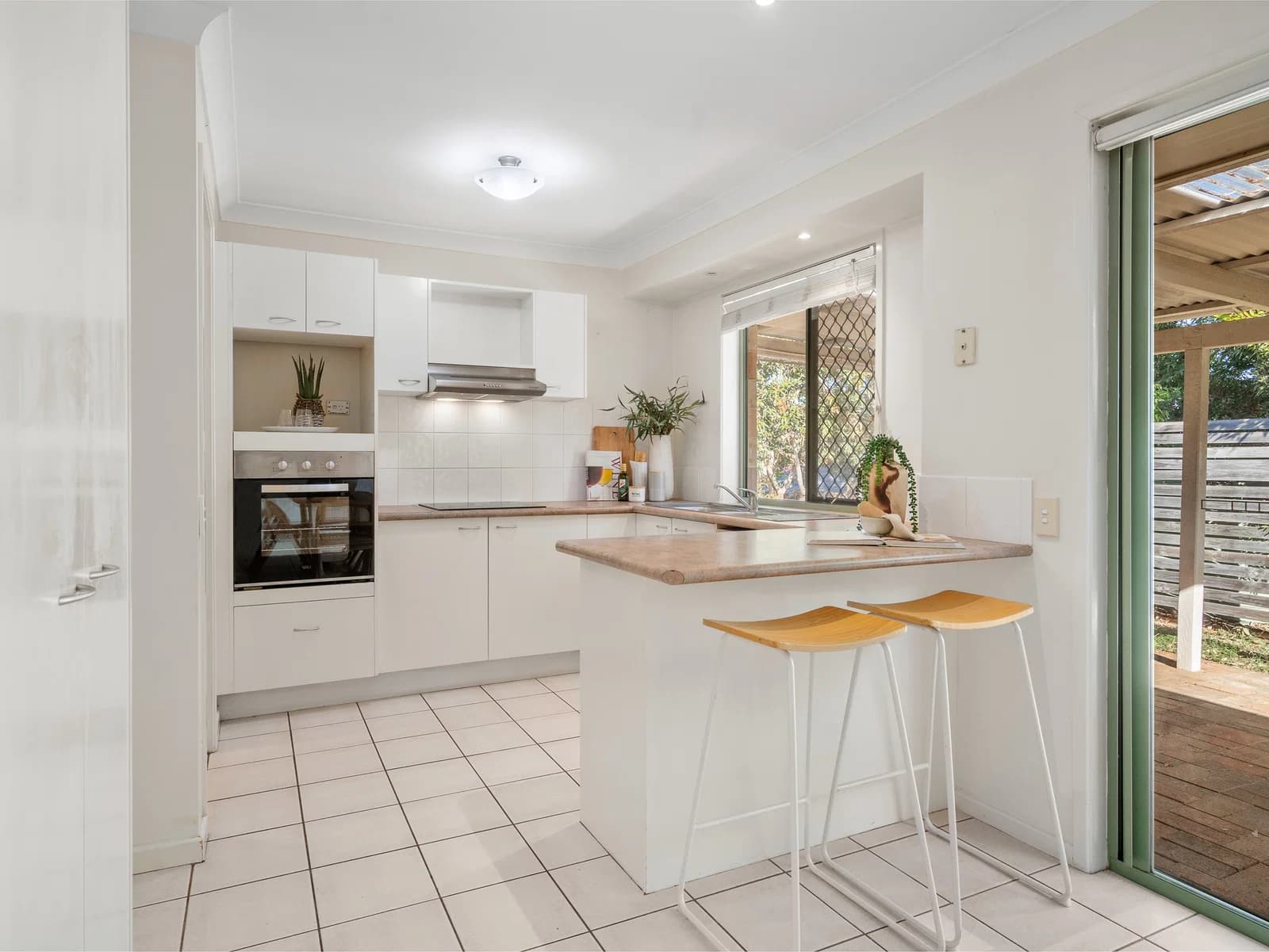 11 Mirrigan Court, Petrie, QLD, 4502, Petrie - Thumbnail 5