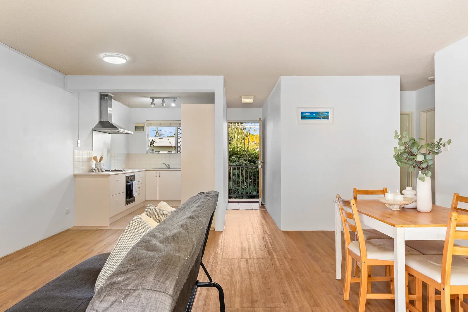 2/230 Riding Road, Balmoral, QLD, 4171, Balmoral - Thumbnail 2