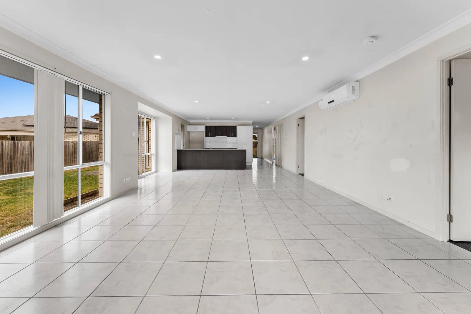 8 Pinehurst Avenue, Leichhardt, QLD, 4305, Leichhardt - Thumbnail 4