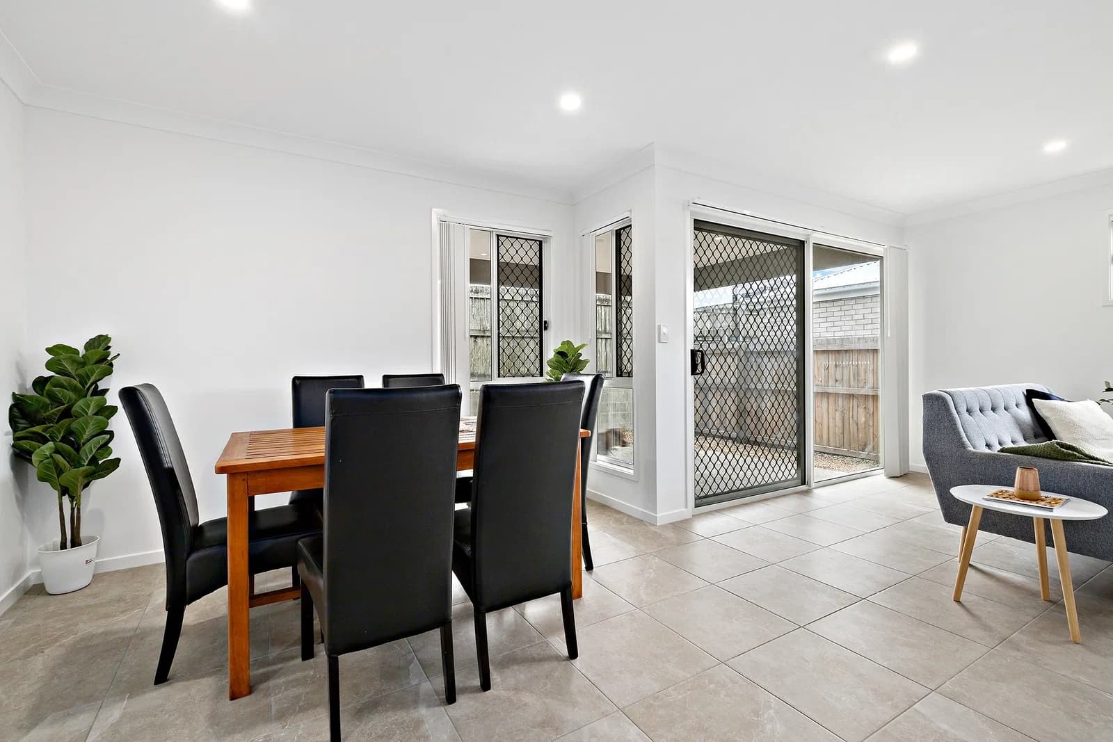 2/43 Rosella Street, Loganlea, QLD, 4131, Loganlea - Thumbnail 4
