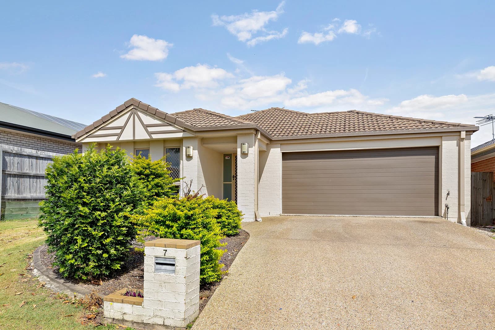 7 Edward Close, North Lakes, QLD, 4509, North Lakes - Image 1