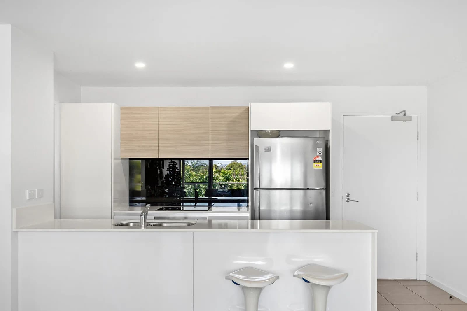 3404/1-7 Waterford Court, Bundall, QLD, 4217, Bundall - Thumbnail 2