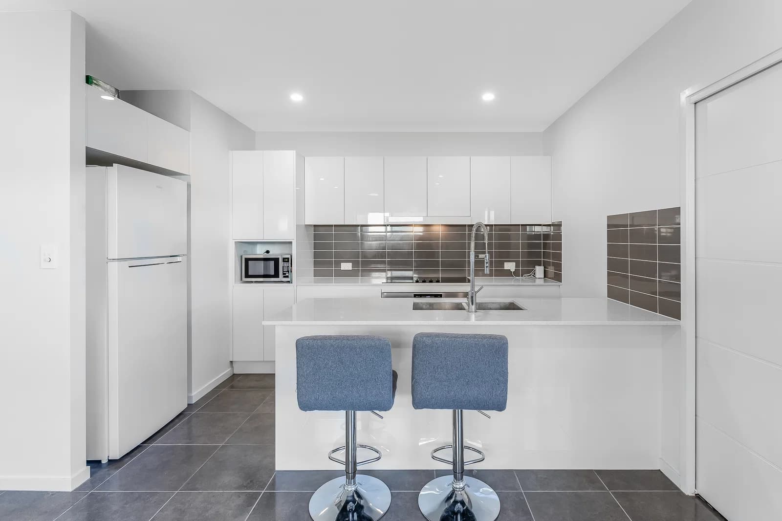 31 Edgewater Avenue Rothwell QLD 4022, Rothwell - Thumbnail 5