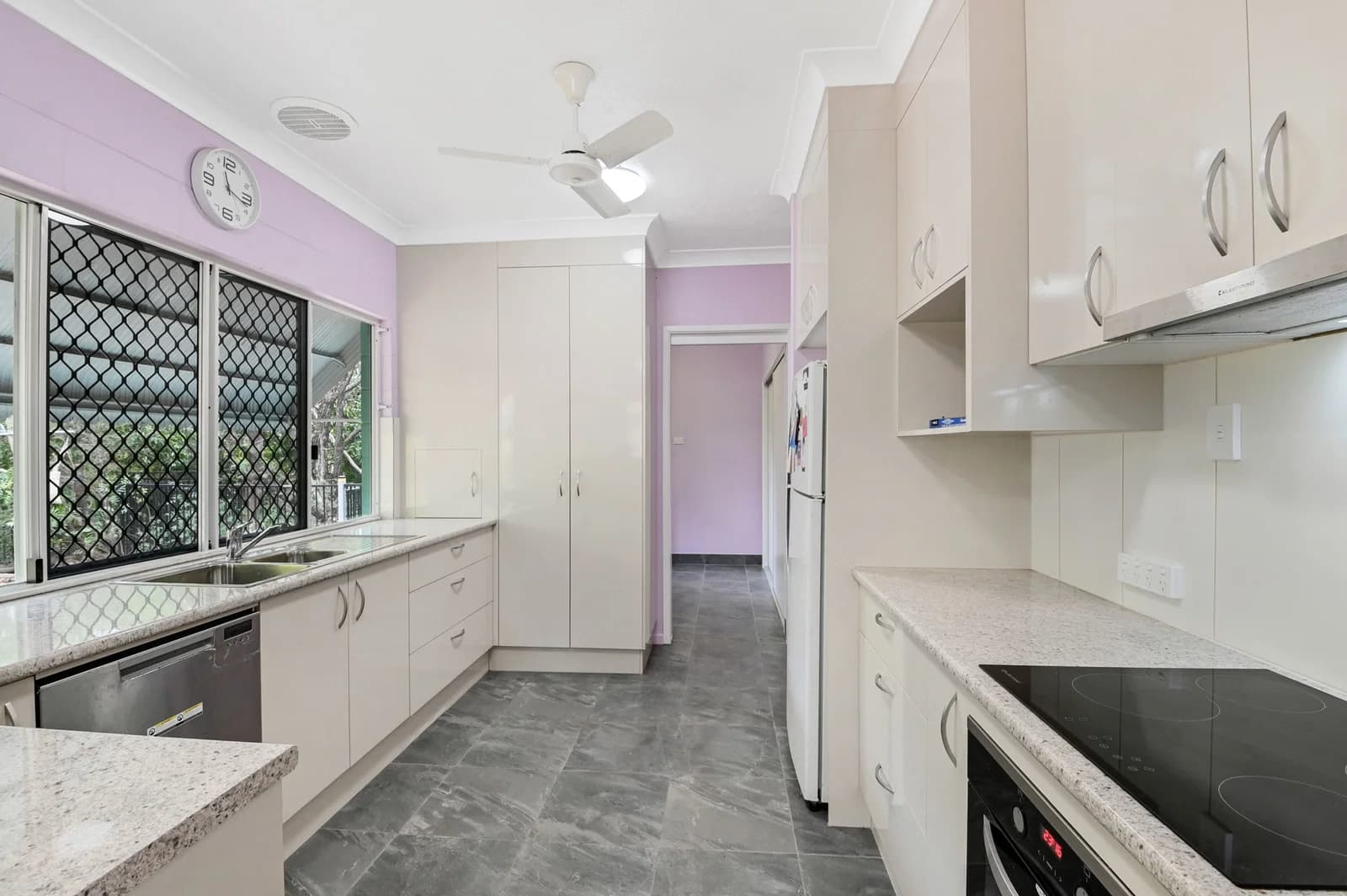6 Hansen Court, Deeragun, QLD, 4818, Deeragun - Thumbnail 2