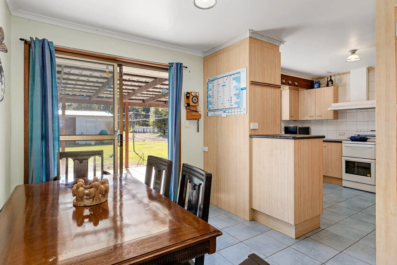 21 Rogers Street Beachmere QLD 4510, Beachmere - Thumbnail 4