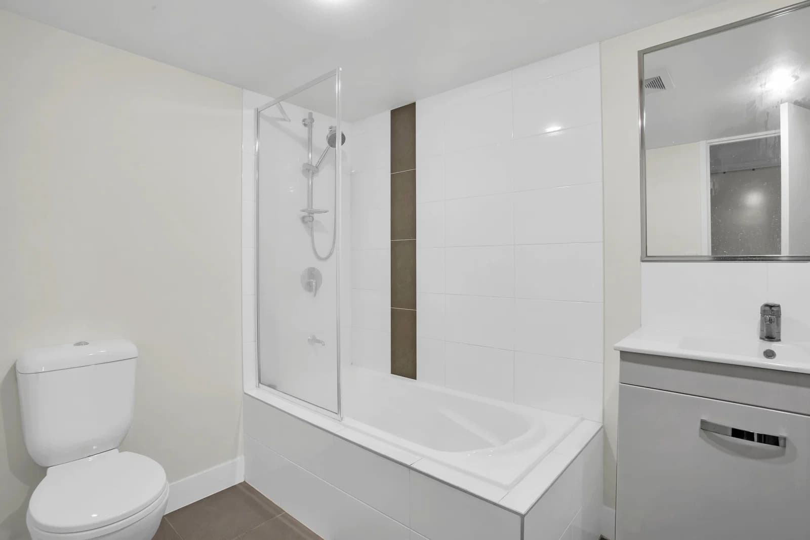 8/115 Main Street, Beenleigh, QLD, 4207, Beenleigh - Thumbnail 5