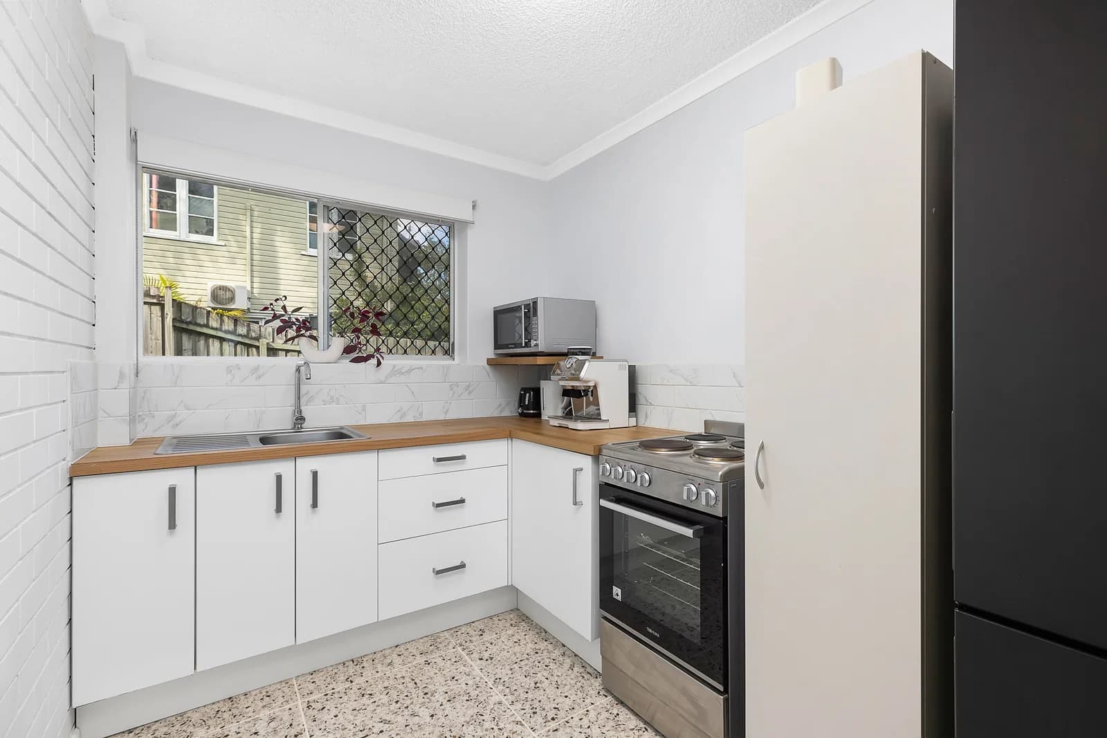 1/62 Hamilton Road, Moorooka, QLD, 4105, Moorooka - Thumbnail 3