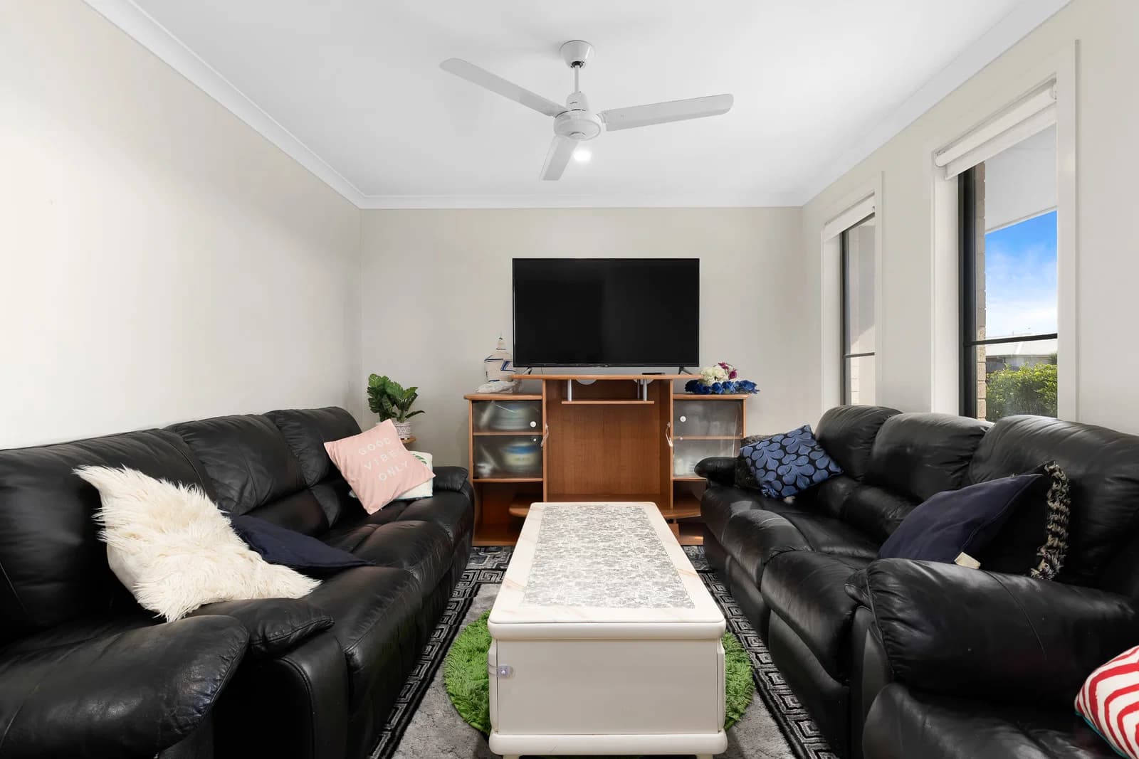 13 Mount Ballow Street, Park Ridge, QLD, 4125, Park Ridge - Thumbnail 7