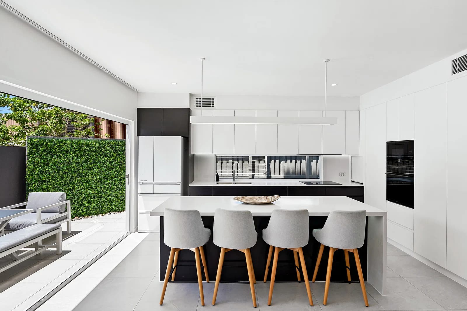 61 Bedarra Circuit, Maroochydore, QLD, 4558, Maroochydore - Thumbnail 2