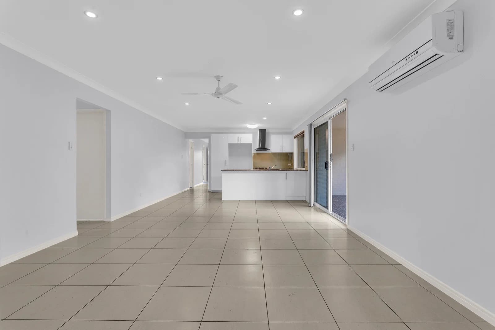 11 Biella Court, Leichhardt, QLD, 4305, Leichhardt - Thumbnail 3