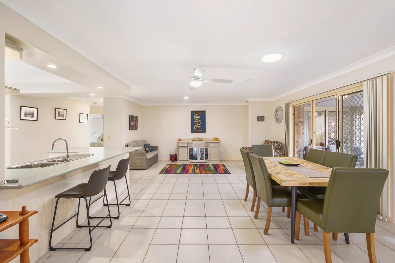 24 Narara Crescent, Banora Point, NSW, 2486, Banora Point - Thumbnail 3