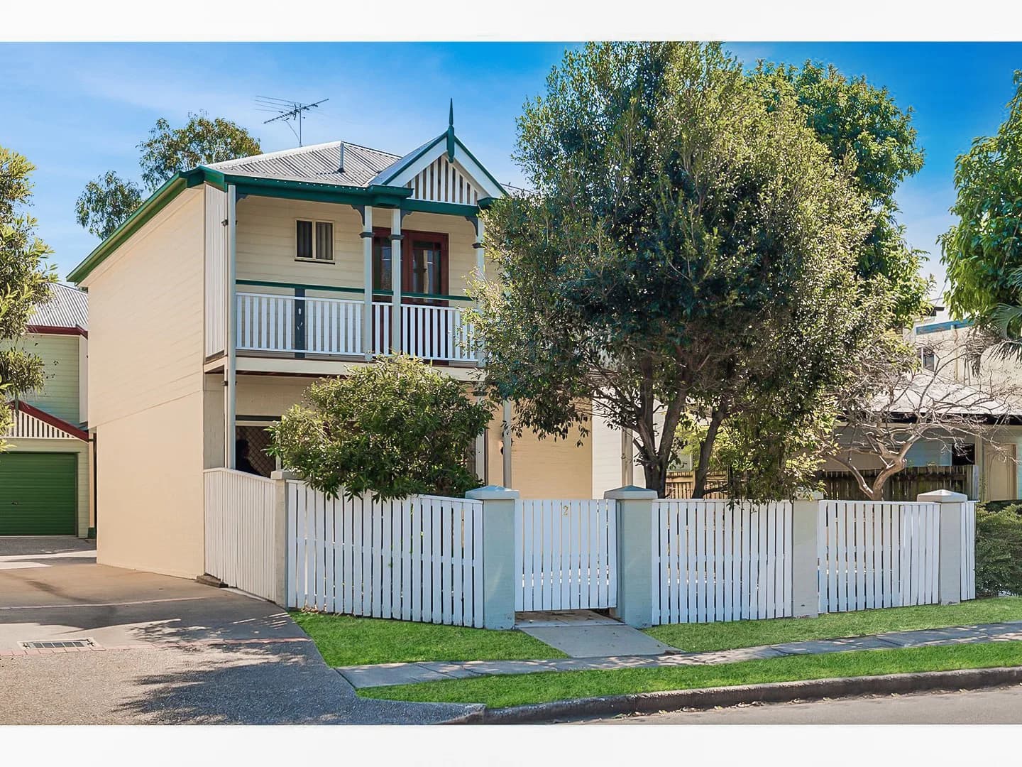 2/34 Beverley Street Morningside QLD 4170, Morningside - Image 1