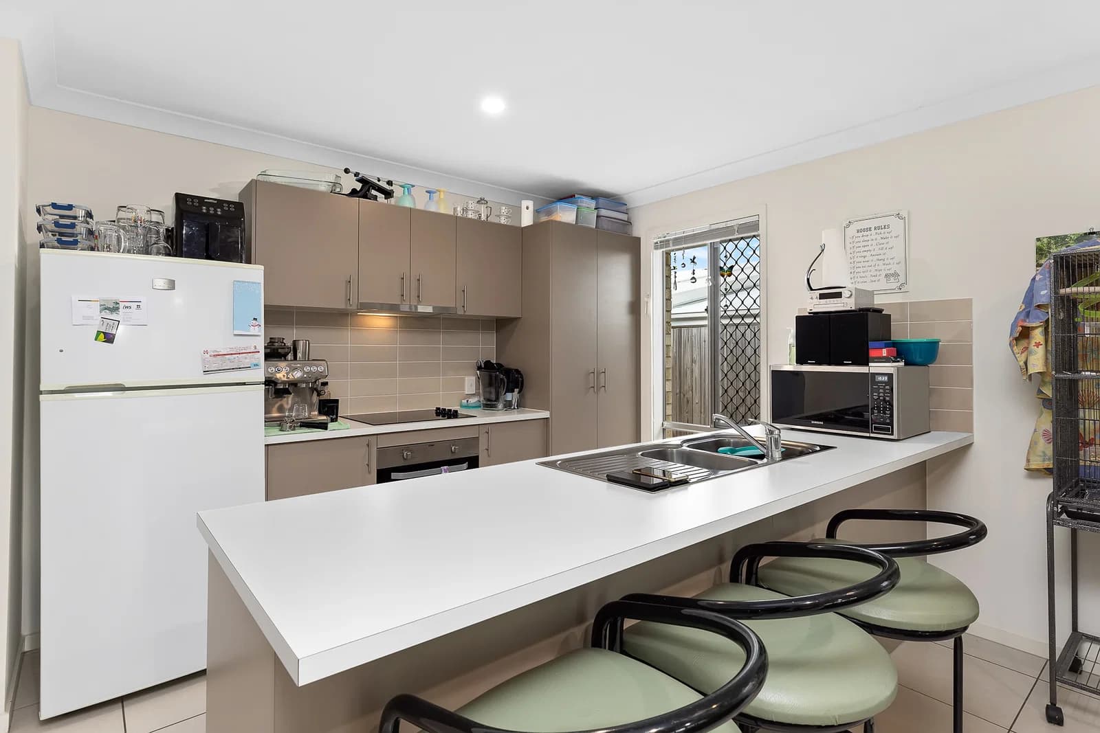 14 Cornelia Street, Leichhardt, QLD, 4305, Leichhardt - Thumbnail 2
