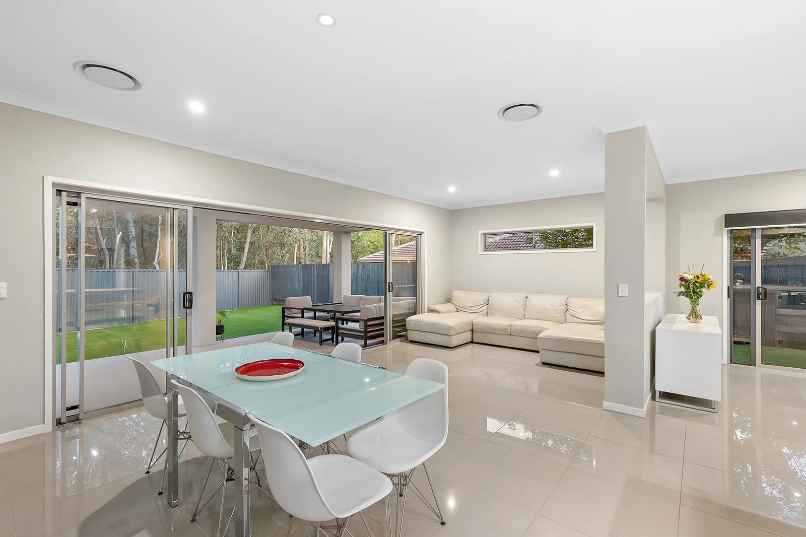 25 Woollahra Place, Forest Lake, QLD, 4078, Forest Lake - Thumbnail 3