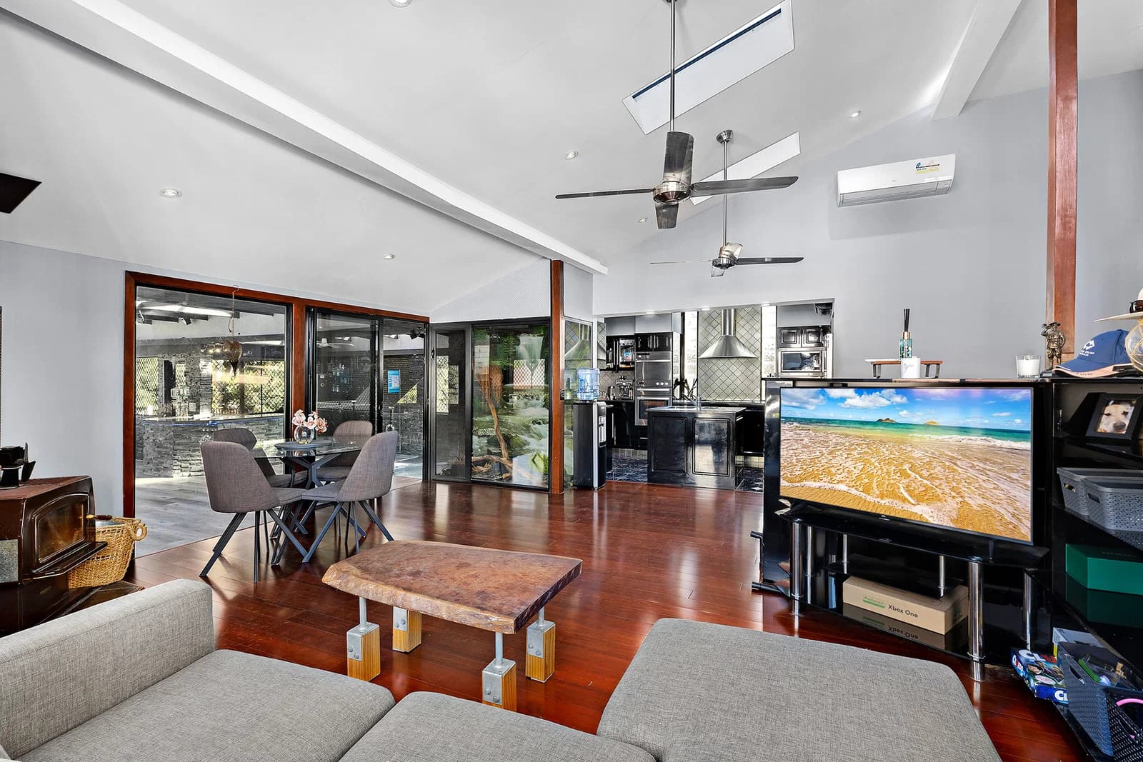 36 Patricia Street, Strathpine, QLD, 4500, Strathpine - Thumbnail 2