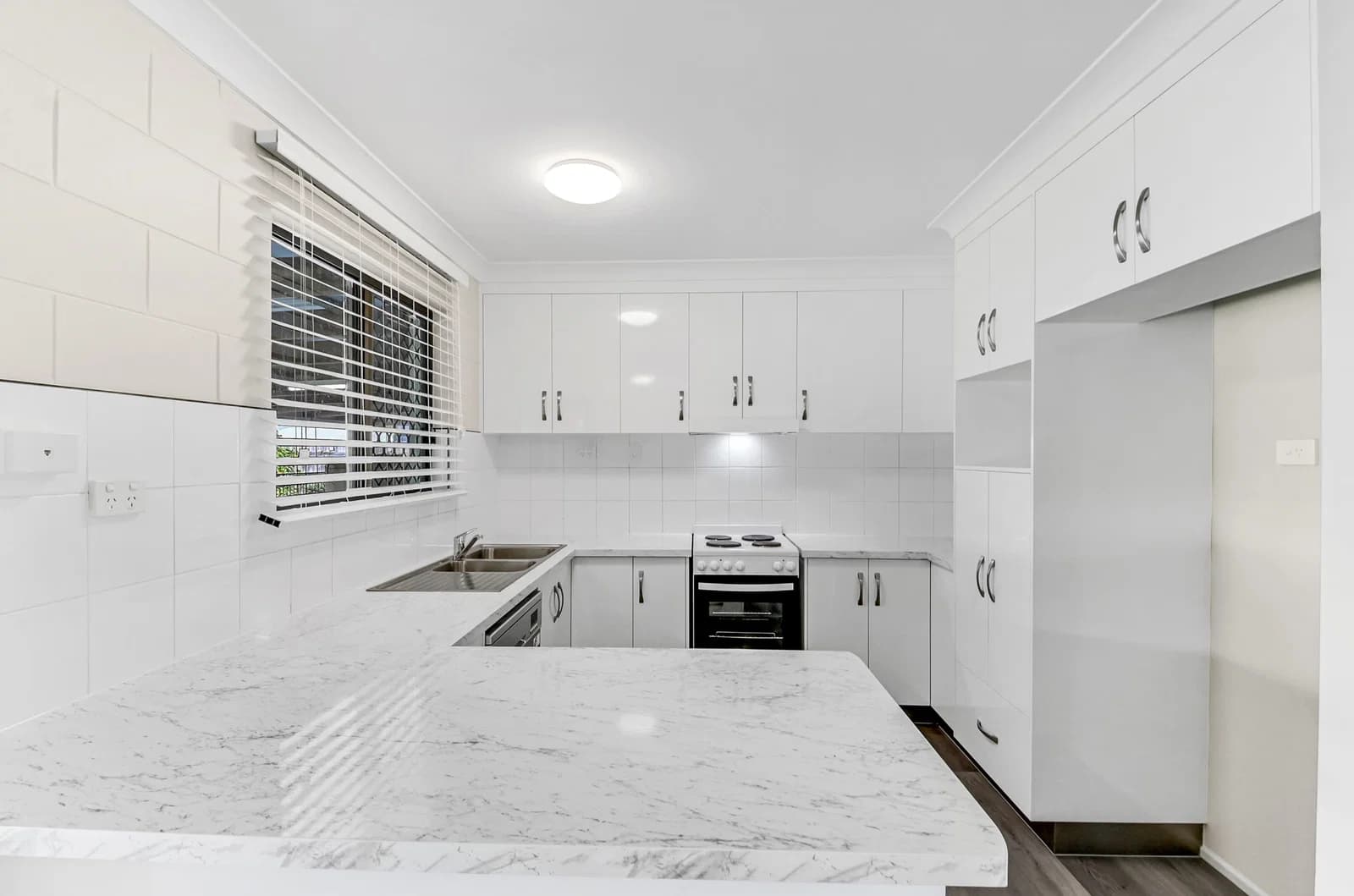 14 Tait Street, Kelso, QLD, 4815, Kelso - Thumbnail 3