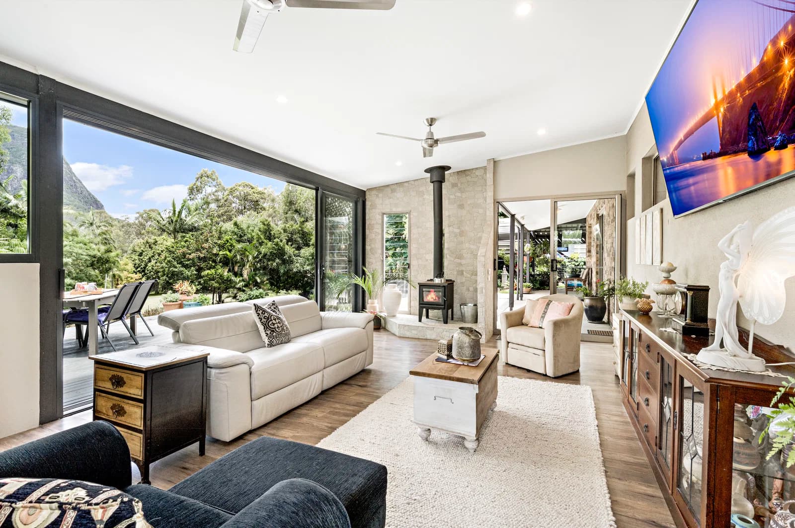 24 Orchard Drive, Glass House Mountains, QLD, 4518, Glass House Mountains - Thumbnail 5