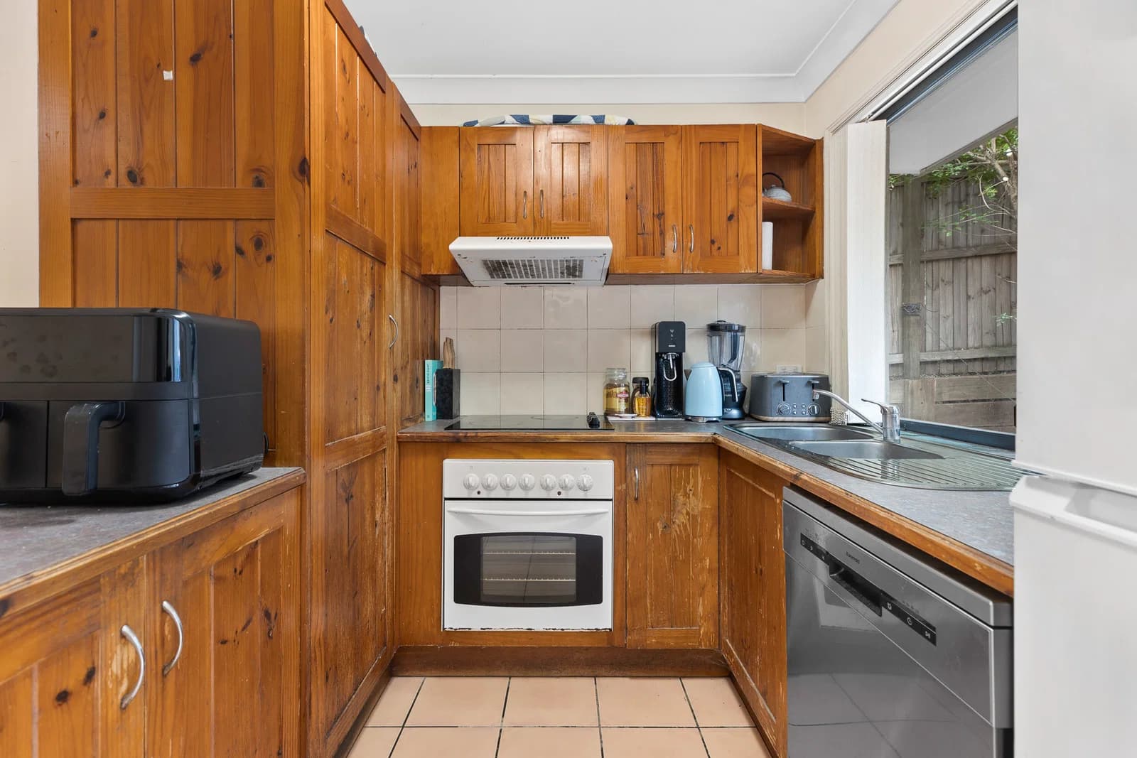 1/44 Key Street, Morningside, QLD, 4170, Morningside - Thumbnail 3