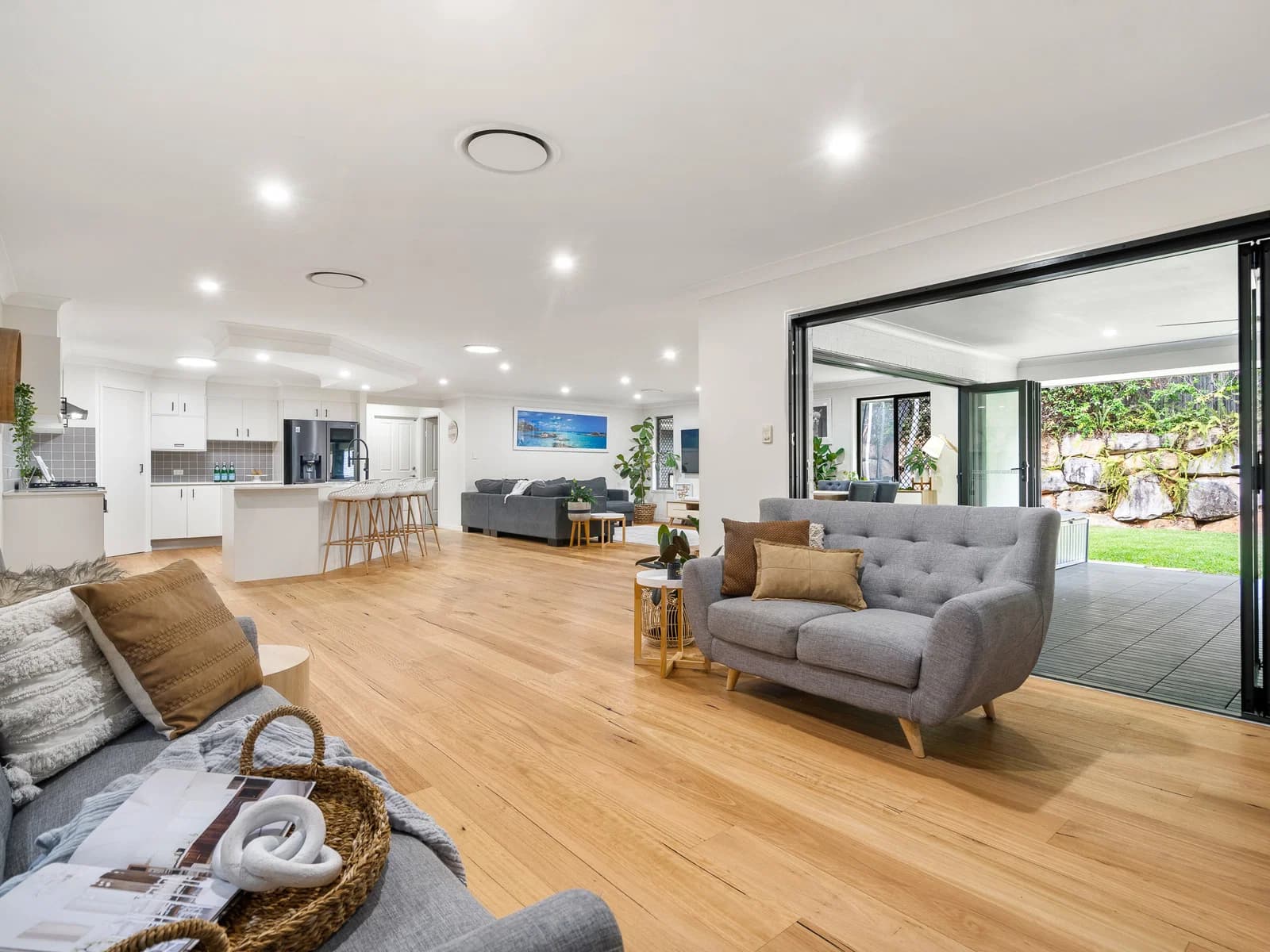 36 Bella Street, Cashmere, QLD, 4500, Cashmere - Thumbnail 7