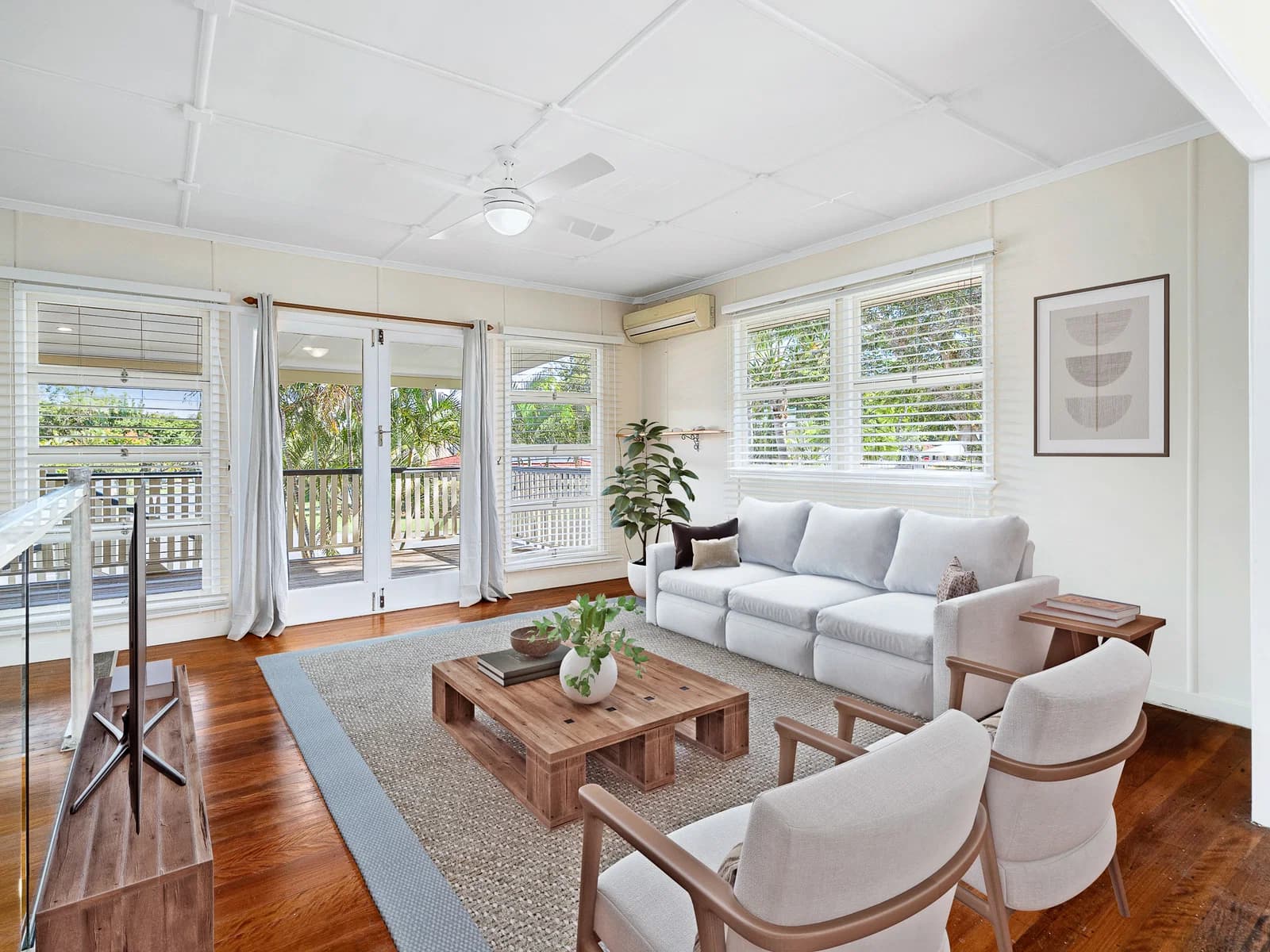 35 Kunde Street, Beachmere, QLD, 4510, Beachmere - Thumbnail 2