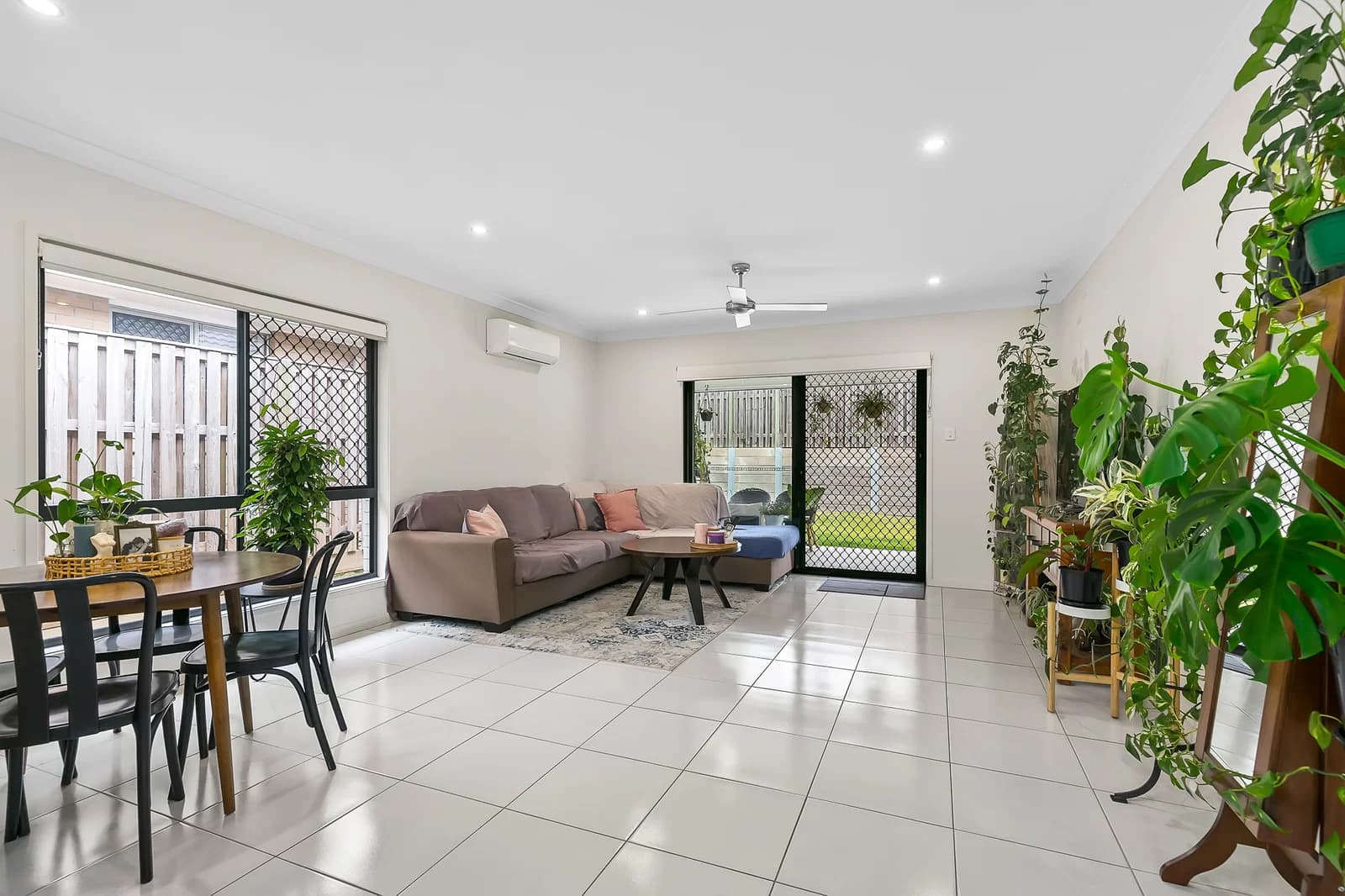 24 Mount Greville Way, Park Ridge, QLD, 4125, Park Ridge - Thumbnail 5
