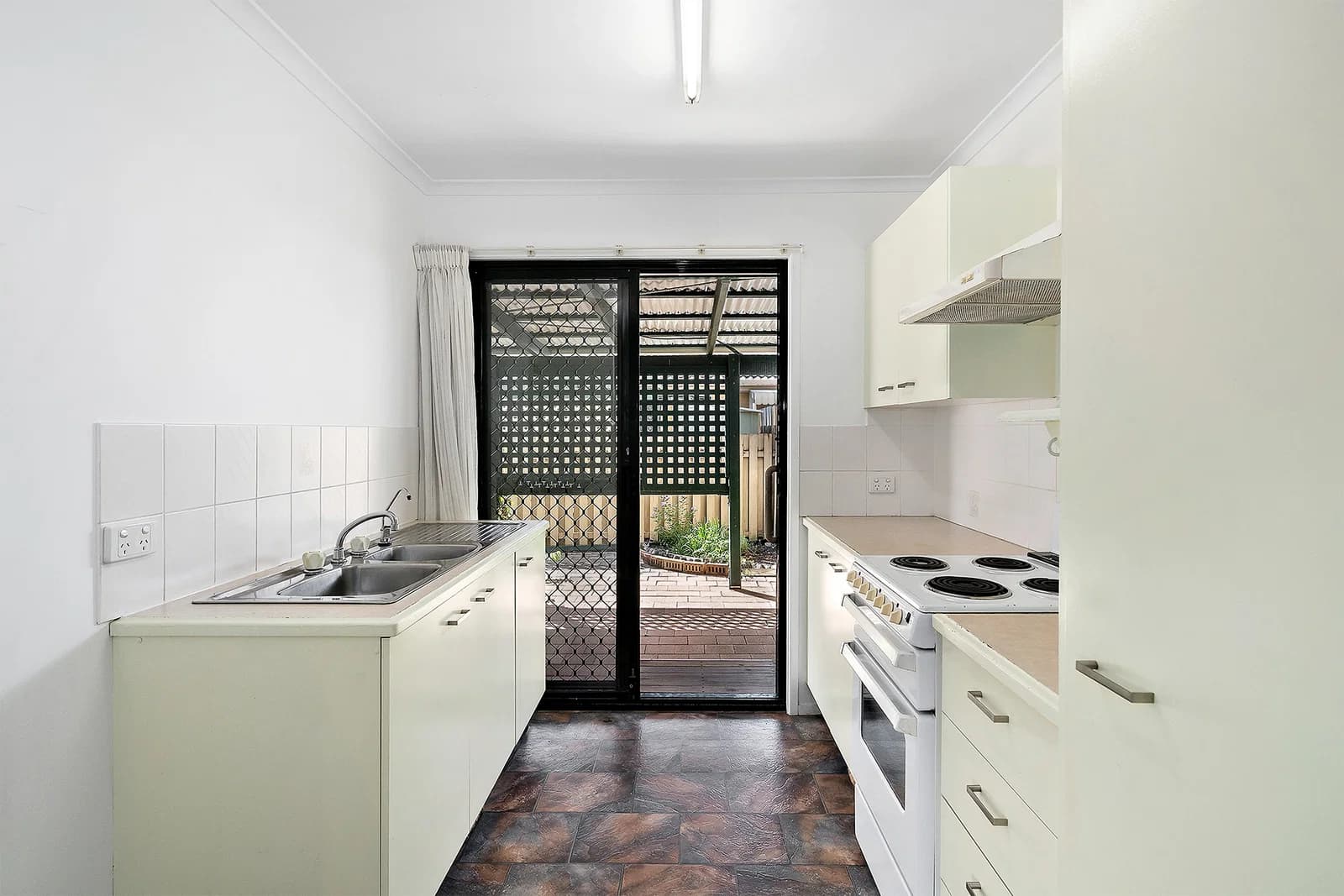 237/4 Melody Court Warana QLD 4575, Warana - Thumbnail 3