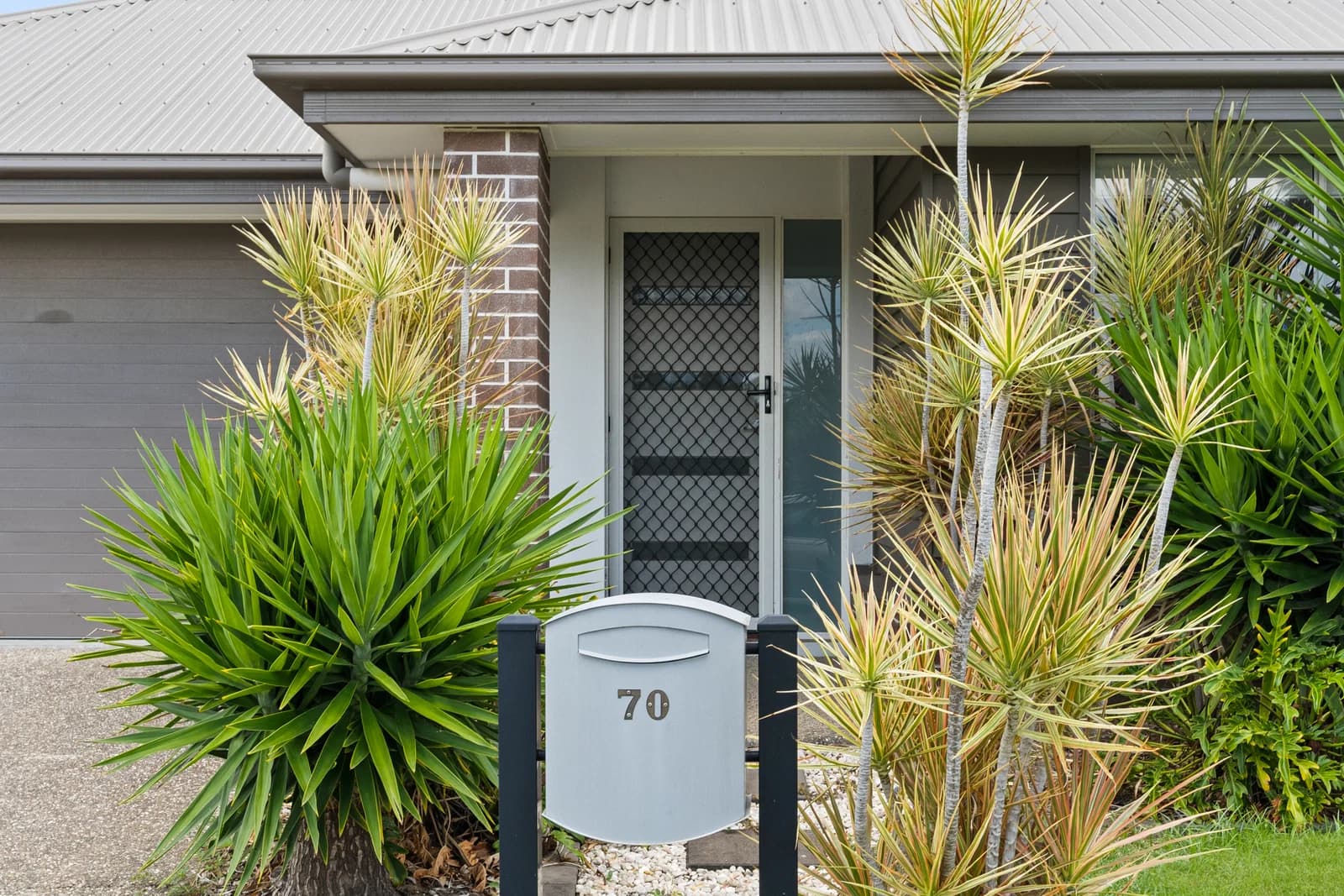 70 Grahams Road, Strathpine, QLD, 4500, Strathpine - Thumbnail 3