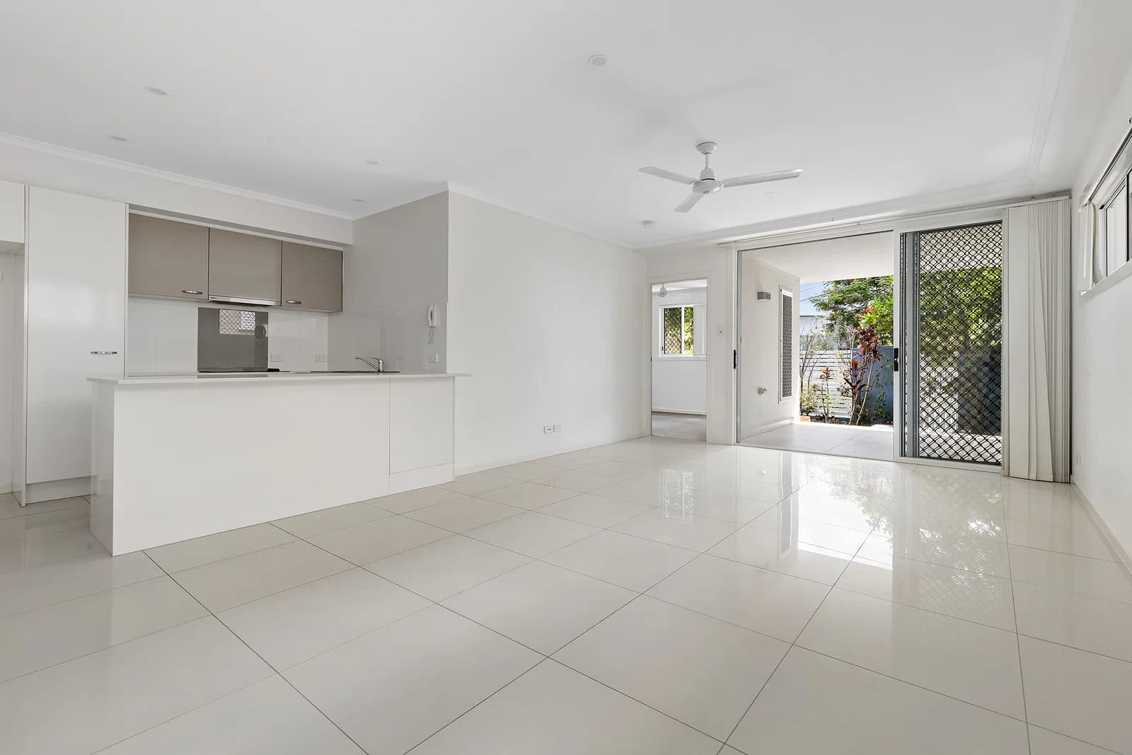 5/275 Cornwall Street, Greenslopes, QLD, 4120, Greenslopes - Image 1