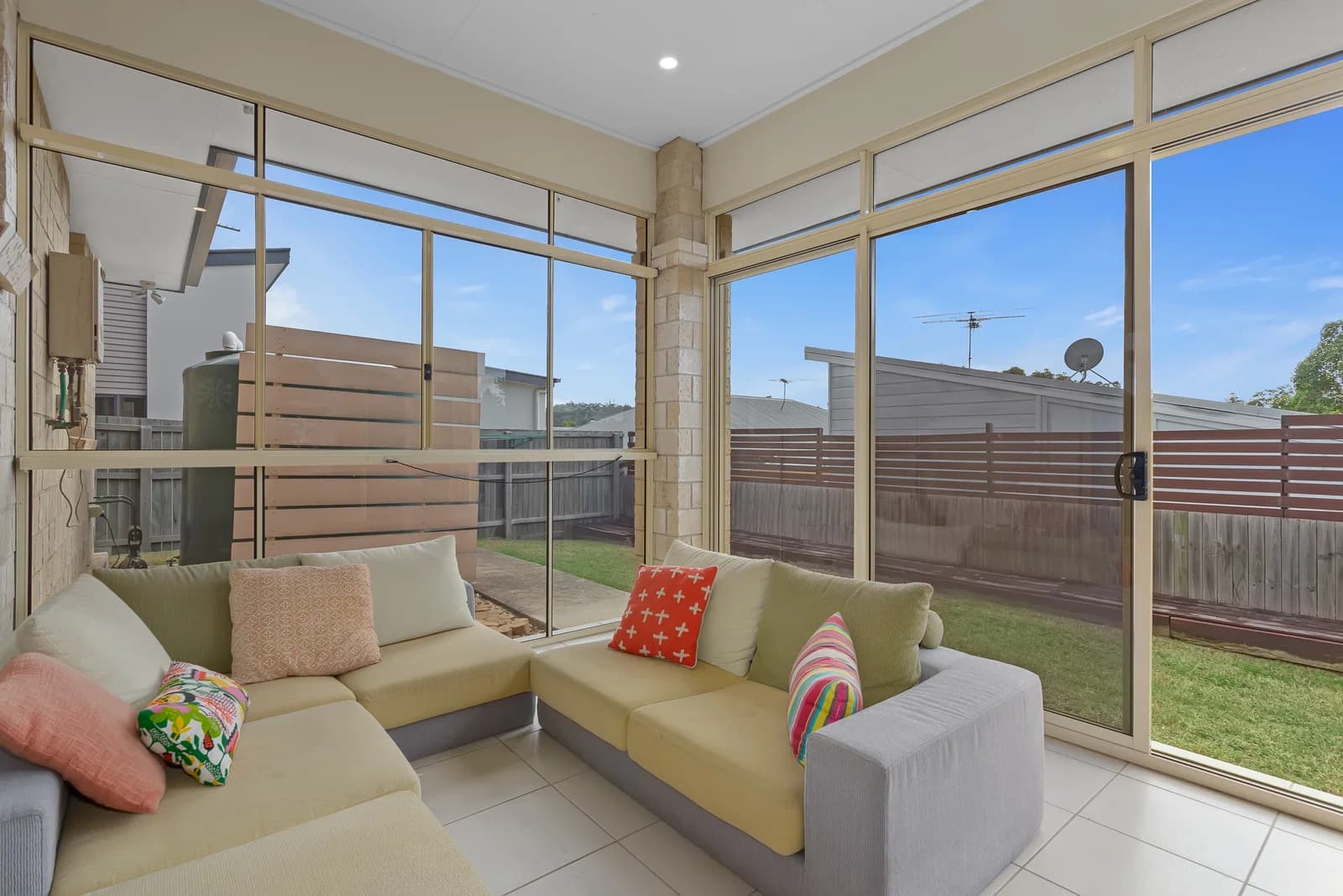 14 Emerald Crescent, Springfield, QLD, 4300, Springfield - Thumbnail 8
