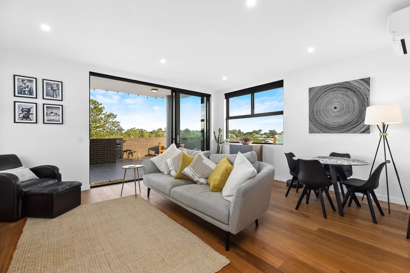 401/121 Clarence Road, Indooroopilly, QLD, 4068, Indooroopilly - Image 1