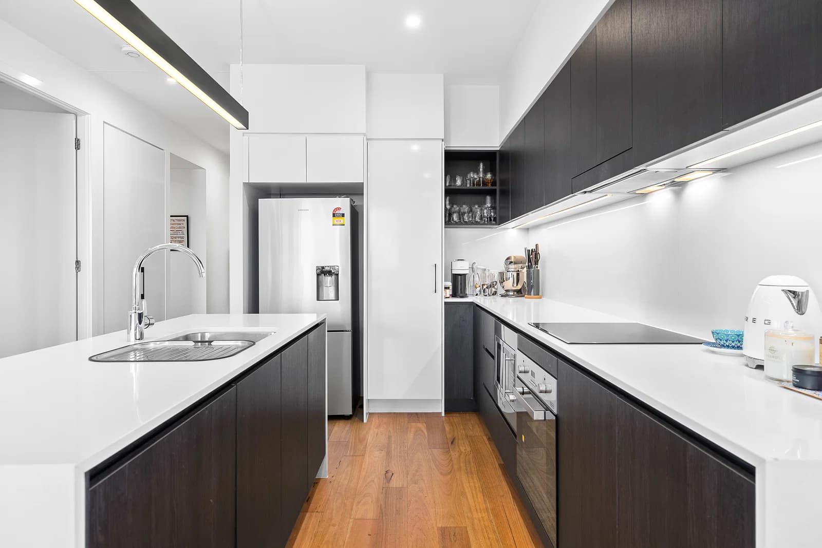 401/121 Clarence Road, Indooroopilly, QLD, 4068, Indooroopilly - Thumbnail 6