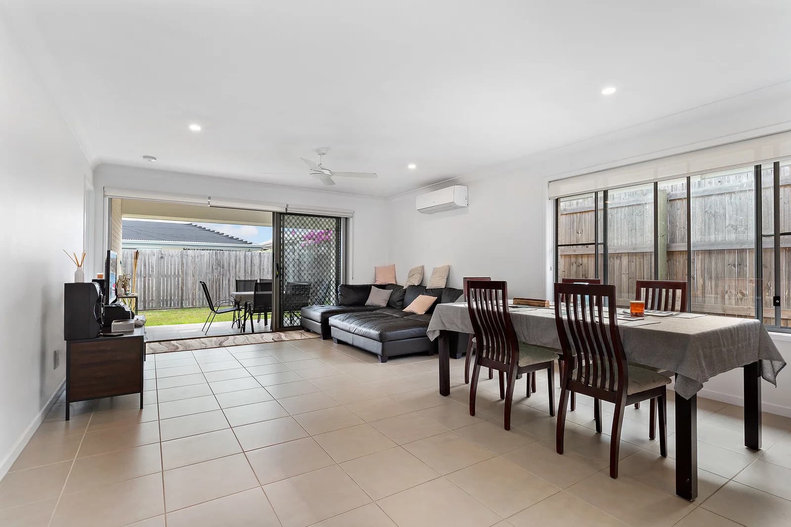 14 East Beaumont Road, Park Ridge, QLD, 4125, Park Ridge - Thumbnail 4