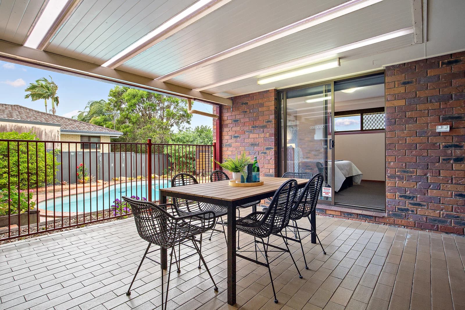4 Moire Court, Sunnybank Hills, QLD, 4109, Sunnybank Hills - Thumbnail 2