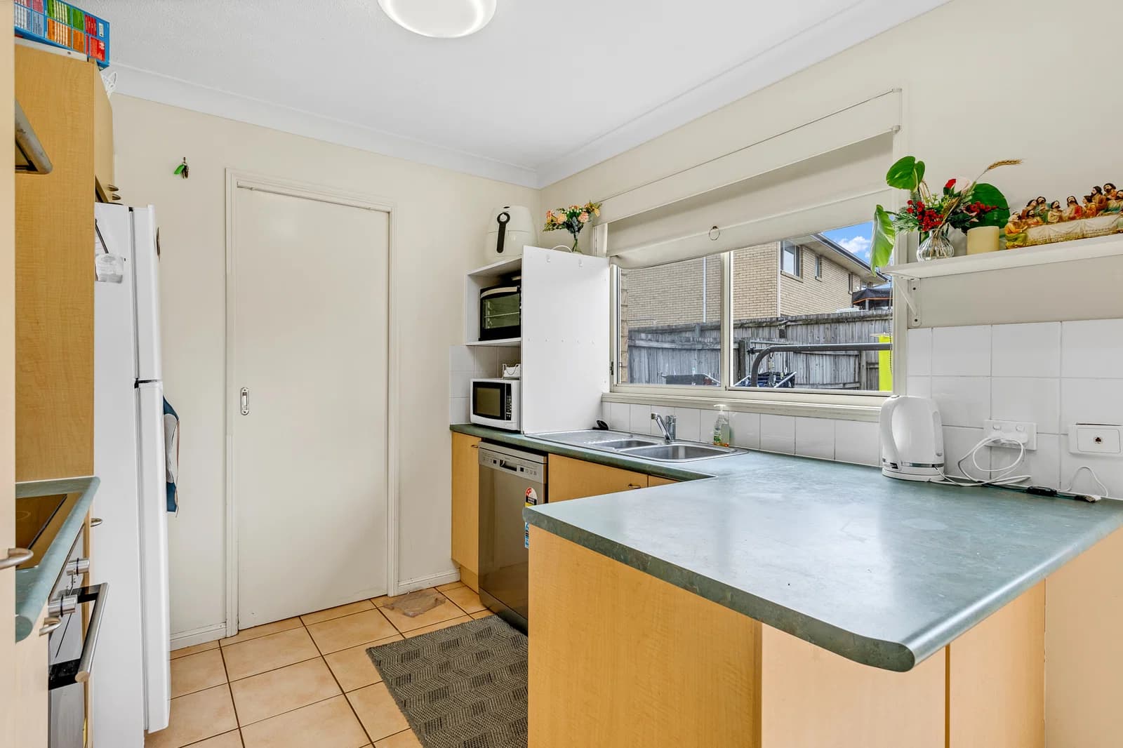 230/2 Nicol Way Brendale QLD 4500, Brendale - Thumbnail 3