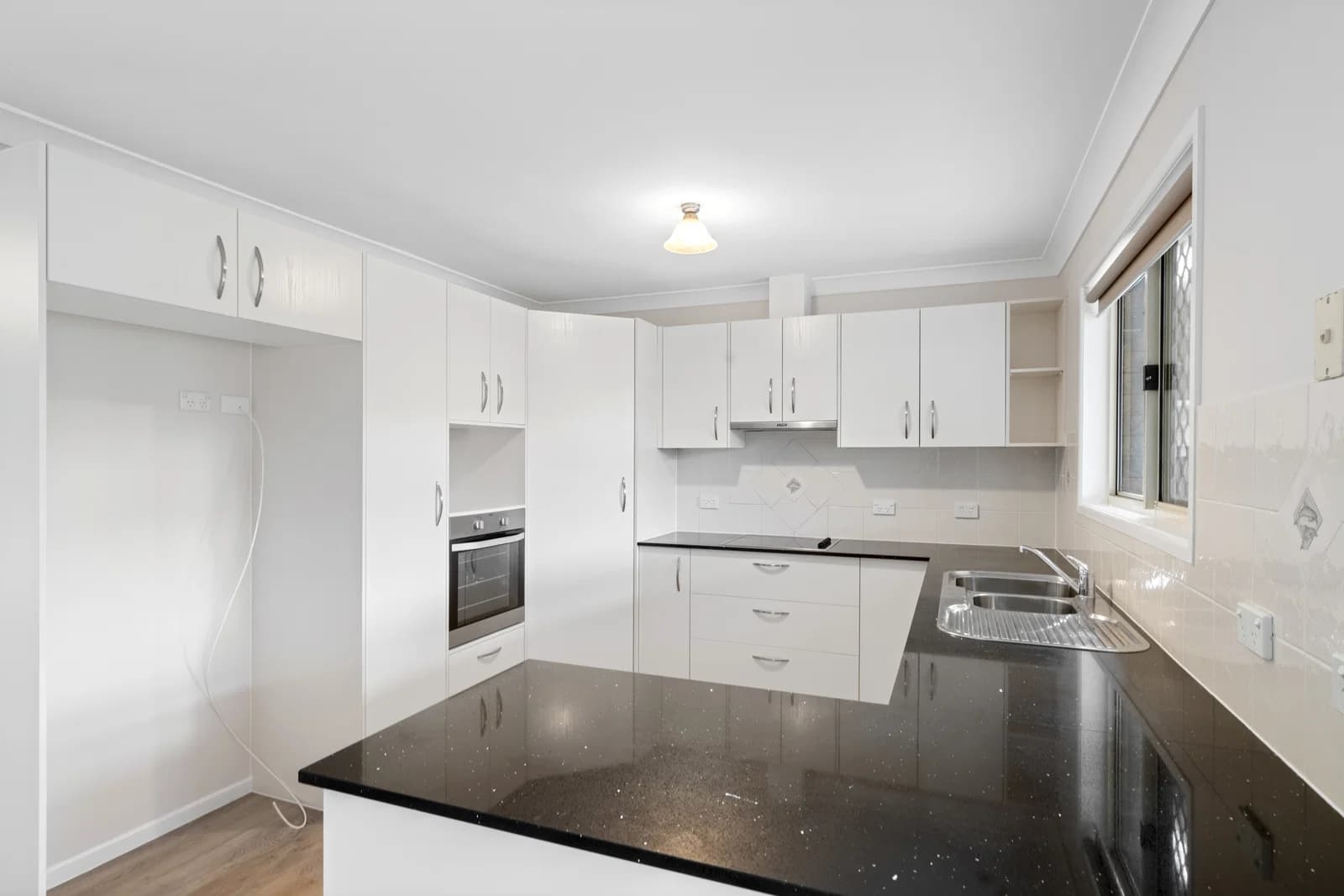 72 Allison Drive Kallangur QLD 4503, Kallangur - Thumbnail 3