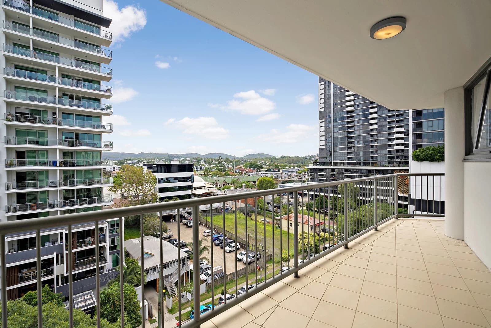 1084/18 Manning Street, Milton, QLD, 4064, Milton - Thumbnail 2
