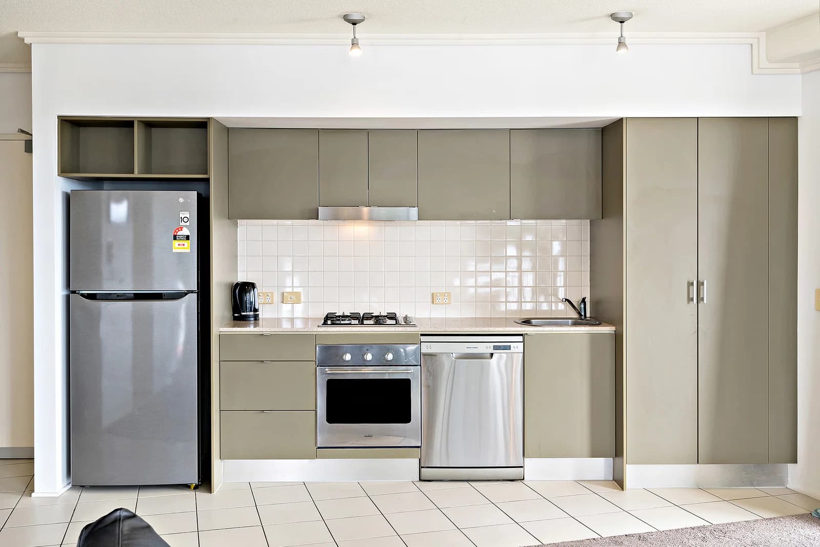 1084/18 Manning Street, Milton, QLD, 4064, Milton - Thumbnail 5