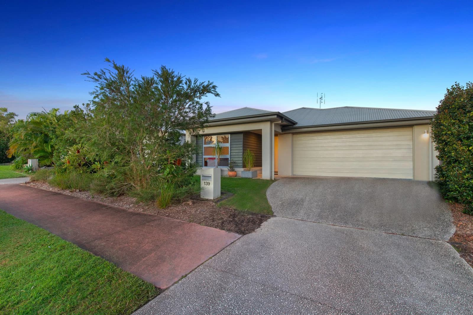 139 Ridgeview Drive, Peregian Springs, QLD, 4573, Peregian Springs - Thumbnail 2