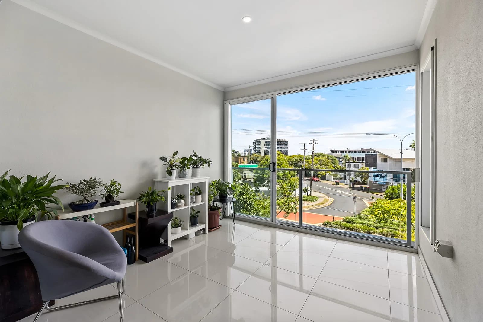 17/273-275 Cornwall Street, Greenslopes, QLD, 4120, Greenslopes - Image 1