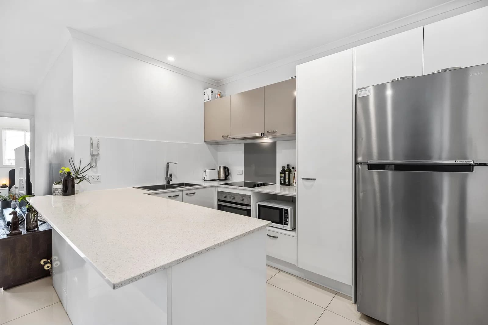 17/273-275 Cornwall Street, Greenslopes, QLD, 4120, Greenslopes - Thumbnail 3