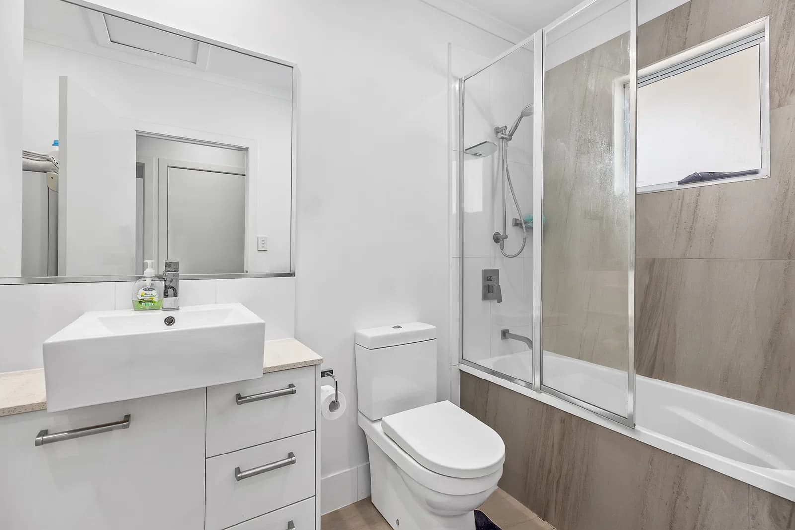 17/273-275 Cornwall Street, Greenslopes, QLD, 4120, Greenslopes - Thumbnail 7
