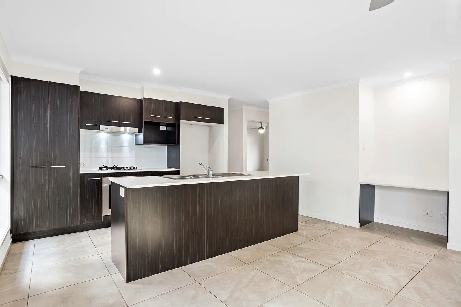 92 Steiner Crescent, BARINGA, QLD, 4551, Baringa - Thumbnail 4