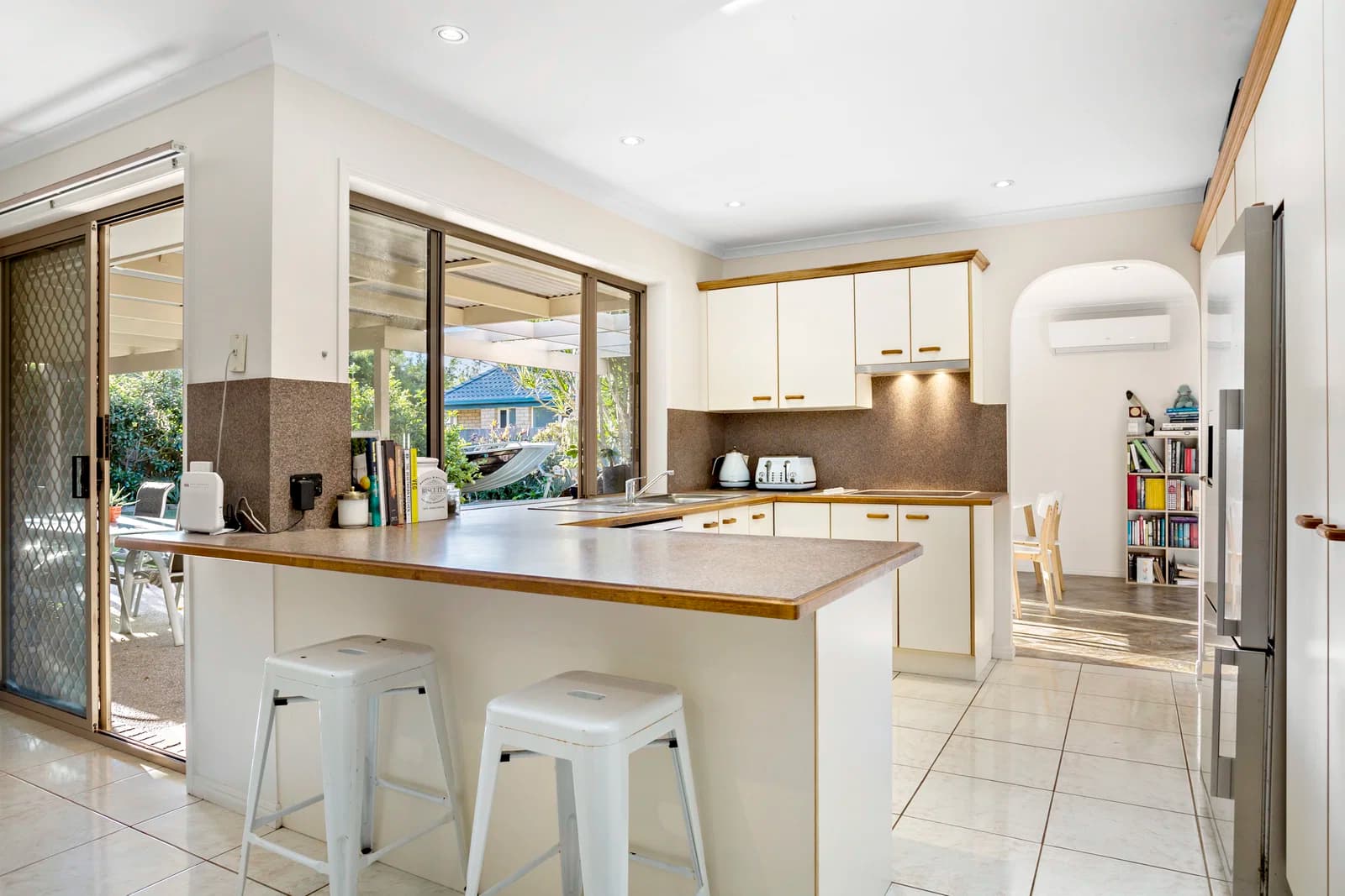 31 Lakeside Cresent, Currimundi, QLD, 4551, Currimundi - Thumbnail 3