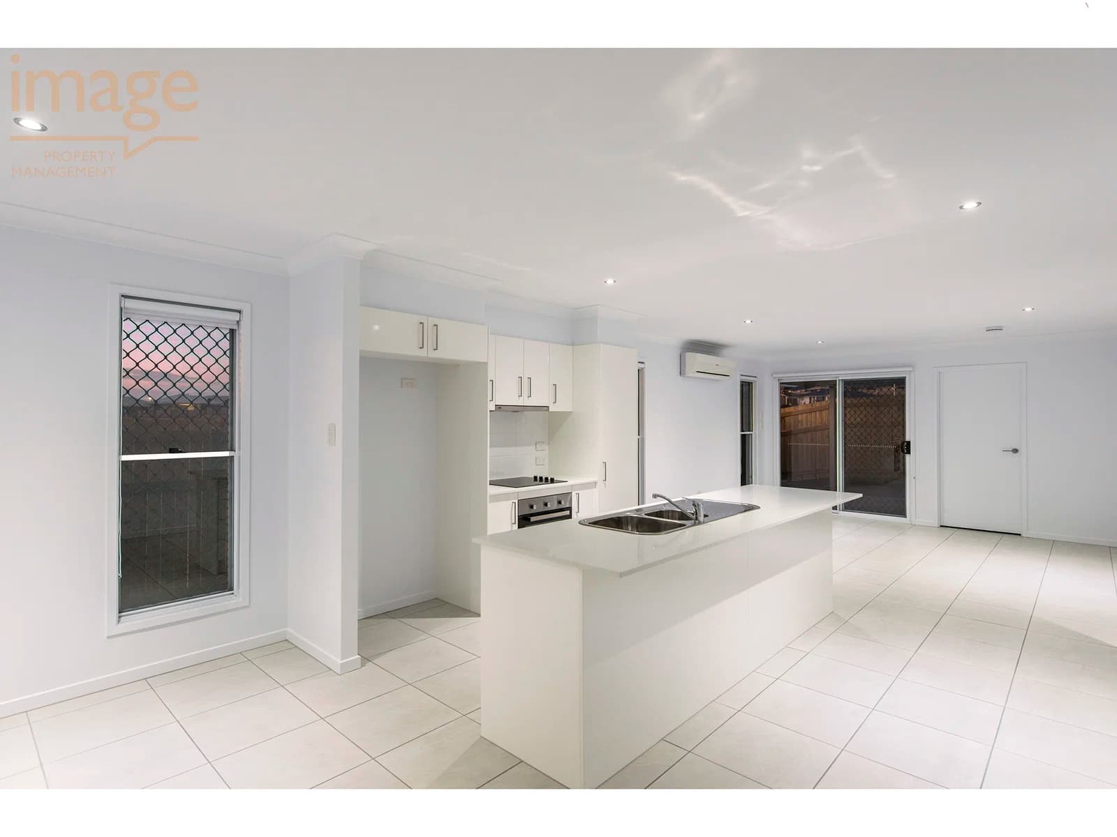 14 Archer Crescent, Redbank Plains, QLD, 4301, Redbank Plains - Thumbnail 2