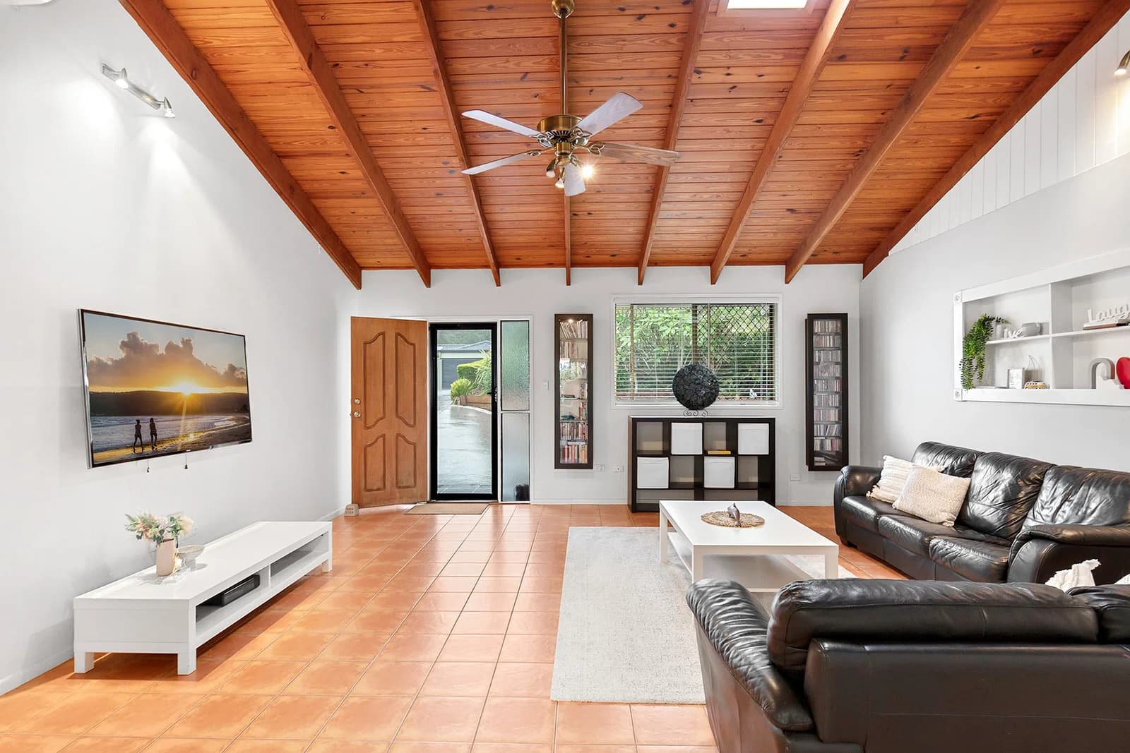 5 Bridle Lane, Molendinar, QLD, 4214, Molendinar - Thumbnail 5