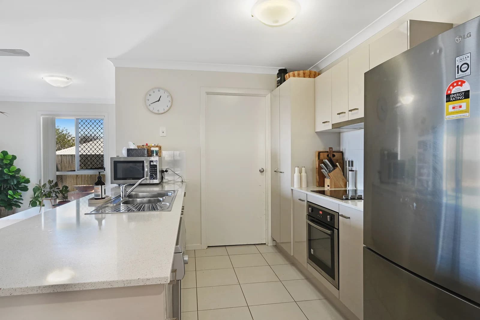 19 Cassidy Terrace, Mount Kynoch, QLD, 4350, Mount Kynoch - Thumbnail 4