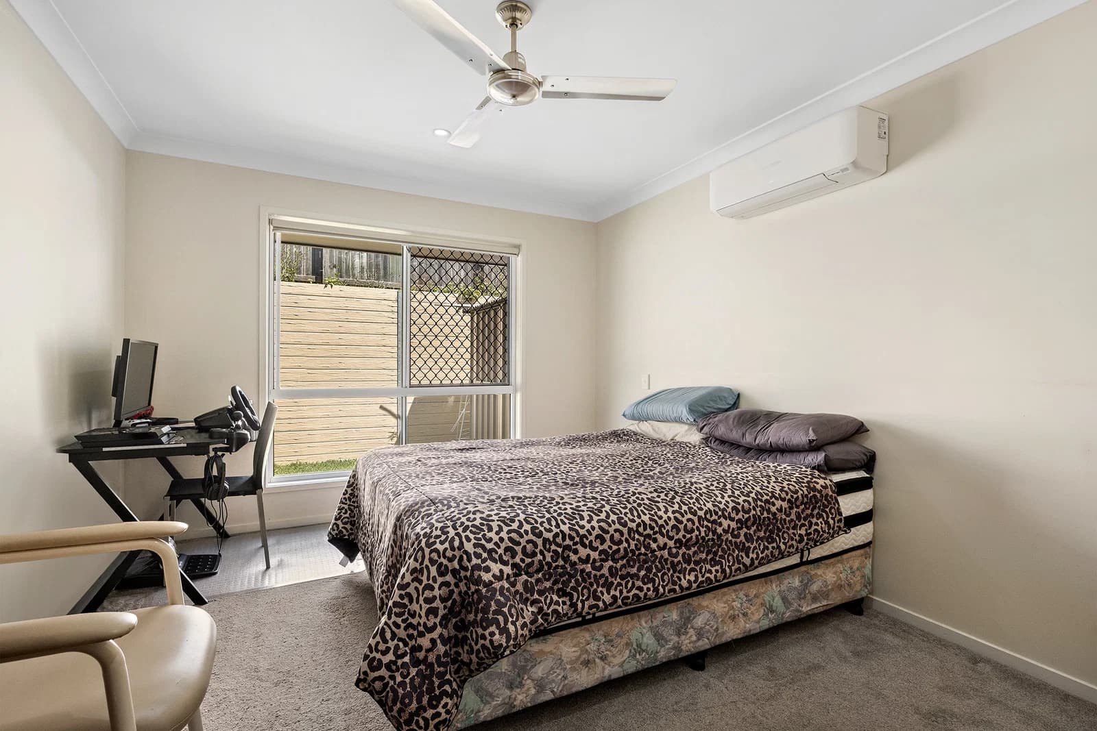 24 Thirlmere Street, North Lakes, QLD, 4509, North Lakes - Thumbnail 3