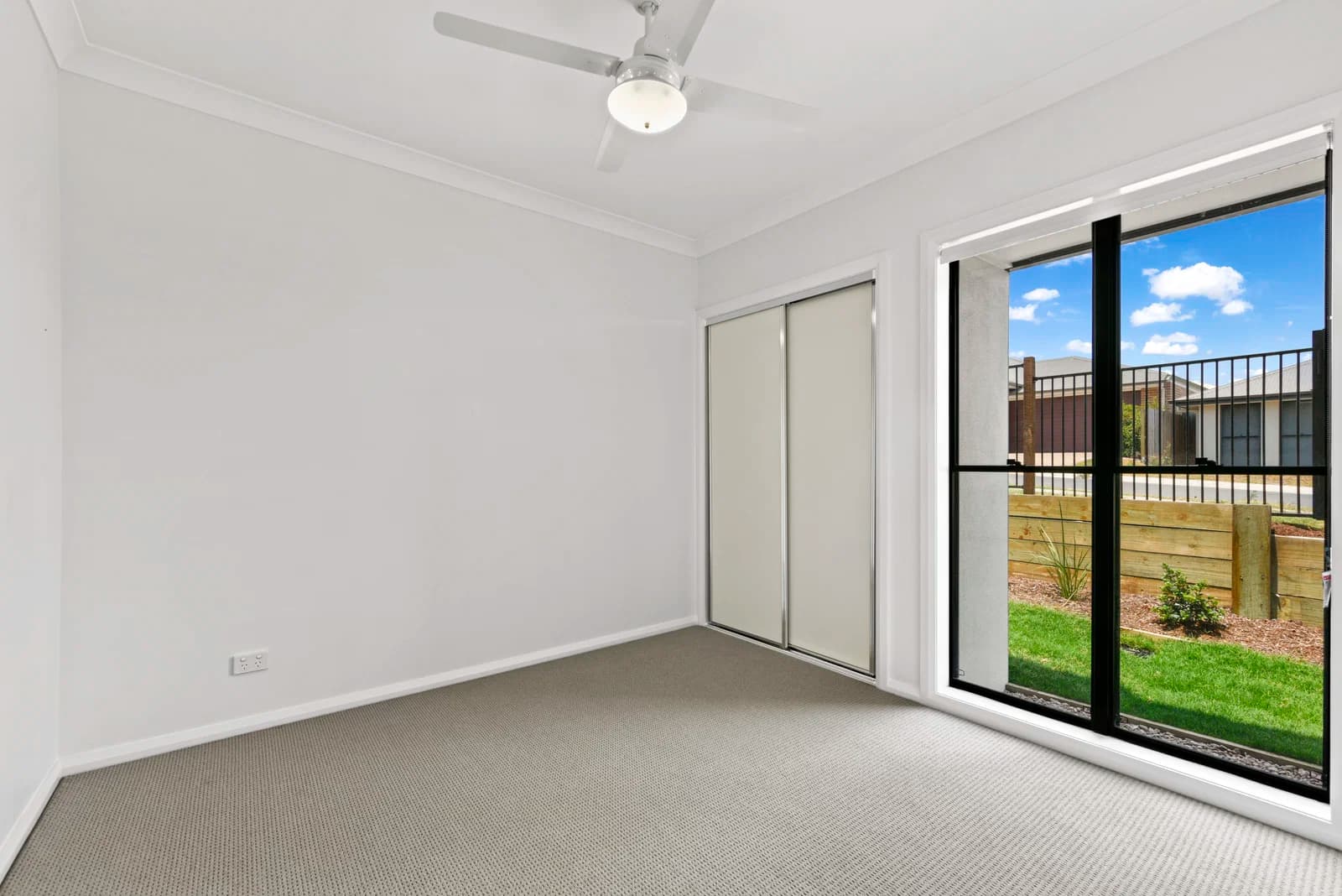 6 Freycinet Lane, South Ripley, QLD, 4306, South Ripley - Thumbnail 5