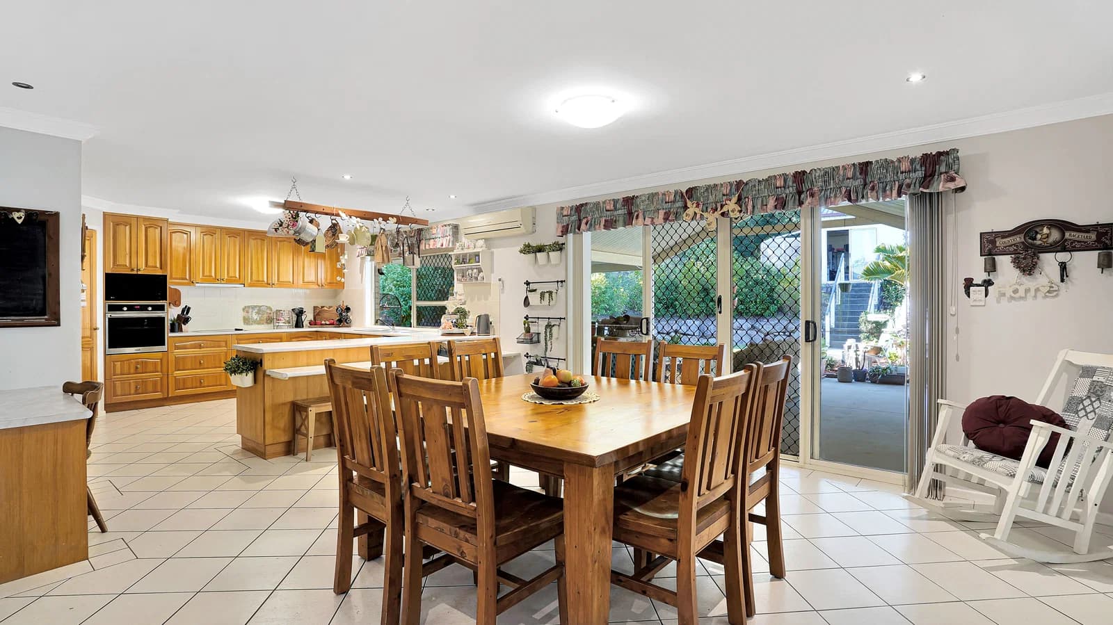 16 Parakeet Court, WARNER, QLD, 4500, Warner - Thumbnail 8